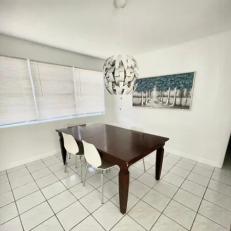 Modern Apartments Close To Downtown And The Airport Fort Lauderdale Exterior foto