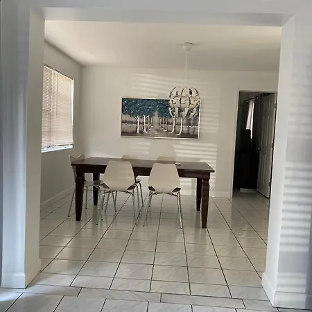 Modern Apartments Close To Downtown And The Airport Fort Lauderdale Exterior foto